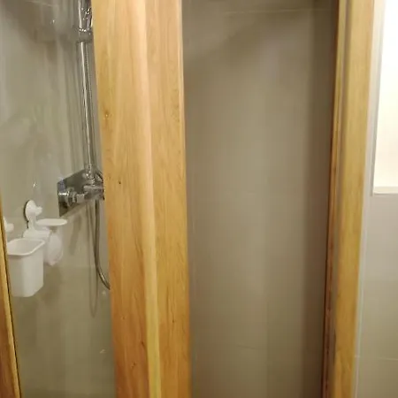 Bydlení V Centru Ov Blízko Stodolní, Bez Výtahu Apartamento