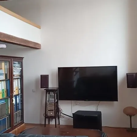 Apartament Bydleni V Centru Ov Blizko Stodolni, Bez Vytahu