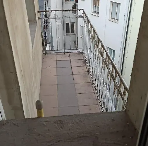 Bydleni V Centru Ov Blizko Stodolni, Bez Vytahu Lägenhet *